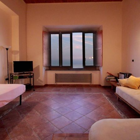 Loft Panoramico al Centro Storico Appartamento Salerno Esterno foto